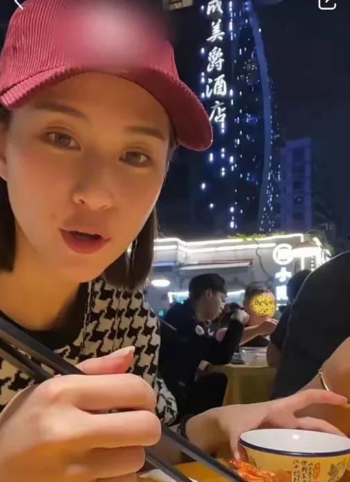 娱乐圈吃瓜爆料收藏,揭秘明星背后的故事